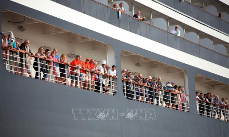 Dịch COVID-19: 781 hành khách trên tàu MS Westerdam rời Campuchia trong ngày 20/2