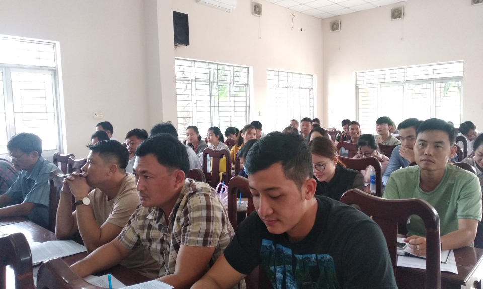 Đức Hòa: Hội nghị triển khai học tập chuyên đề chỉ thị 05-CT/TW của Bộ Chính trị năm 2020