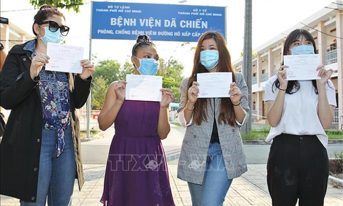 Dịch COVID-19: Thêm 31 bệnh nhân có xét nghiệm âm tính từ 2 lần trở lên, bốn bệnh nhân nặng tiến triển tốt