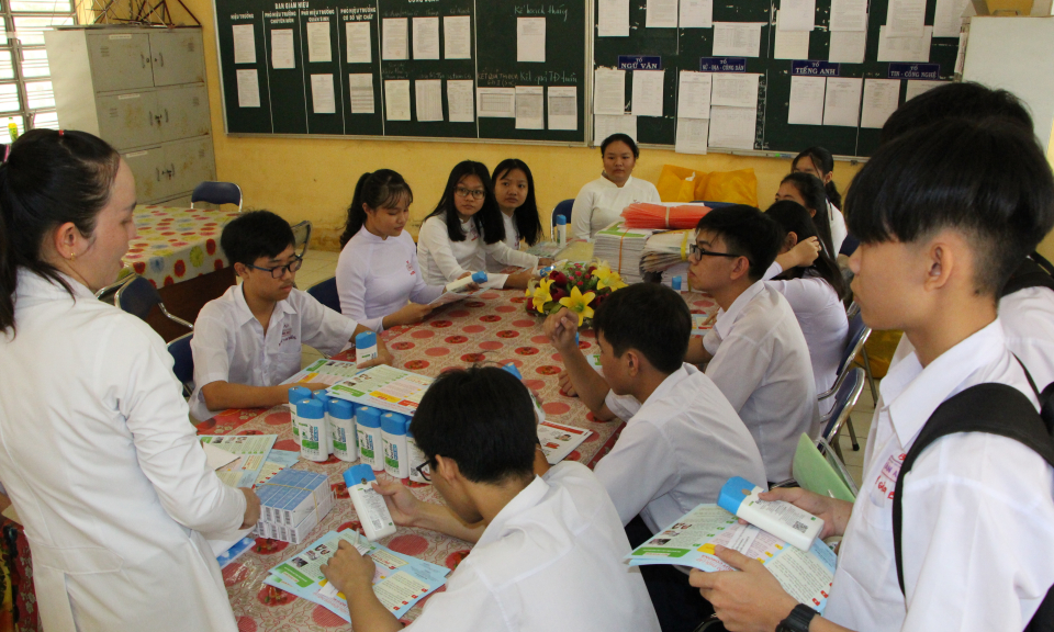Trước diễn biến mới của dịch CoVid 19, Long An cho học sinh THPT nghỉ học