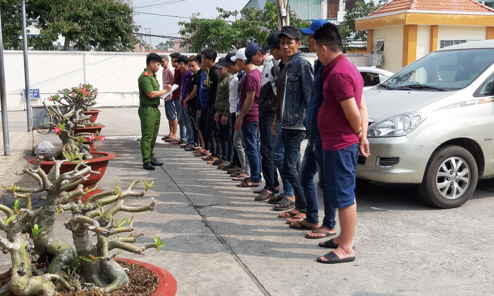 Công an Long An: Ngăn chặn kịp thời 2 nhóm đối tượng có sữ dụng ma túy chuẩn bị đánh nhau