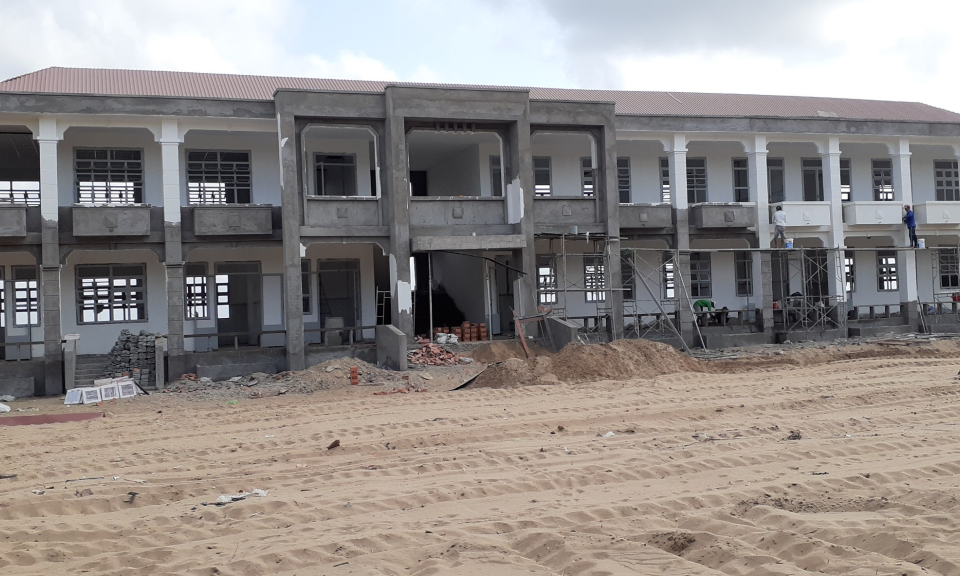 Tân Hưng đầu tư gần 6 tỉ đồng xây dựng phòng chức năng trường THCS và THPT Hưng Điền B