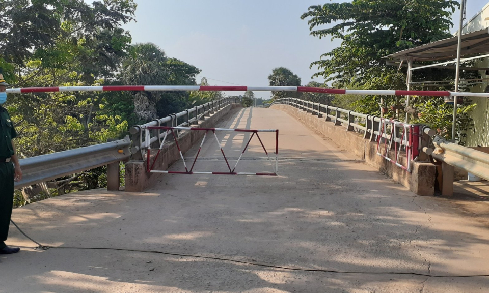 Tân Hưng: Đồn biên phòng Sông Trăng siết chặt biên giới, tăng cường phòng, chống Covid-19