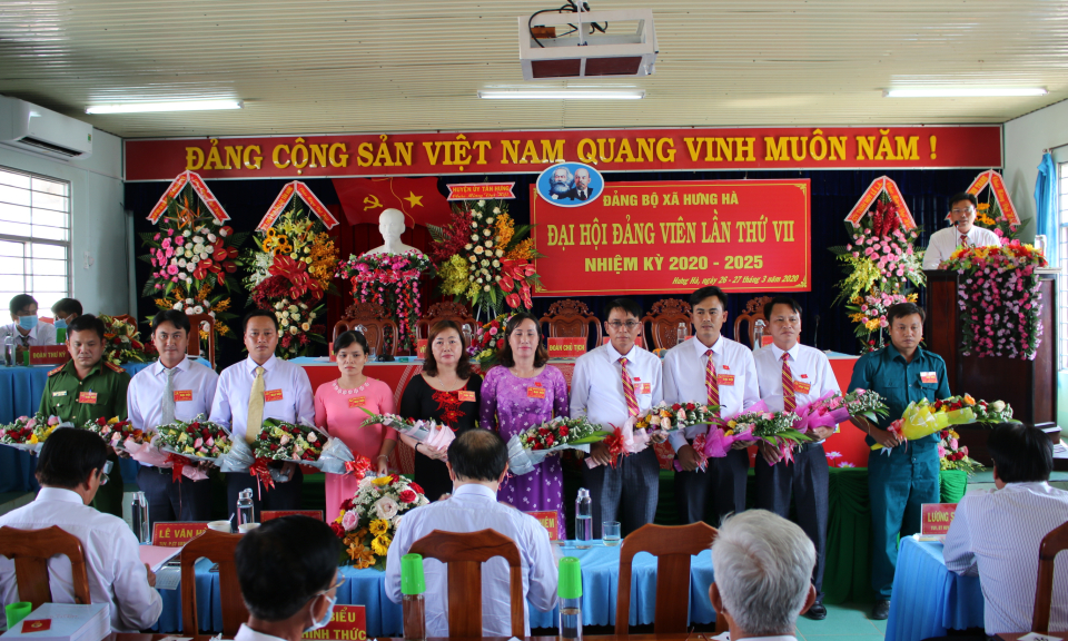 Tân Hưng: Đại hội đảng viên xã Hưng Hà lần thứ VII, nhiệm kỳ 2020 – 2020 thành công