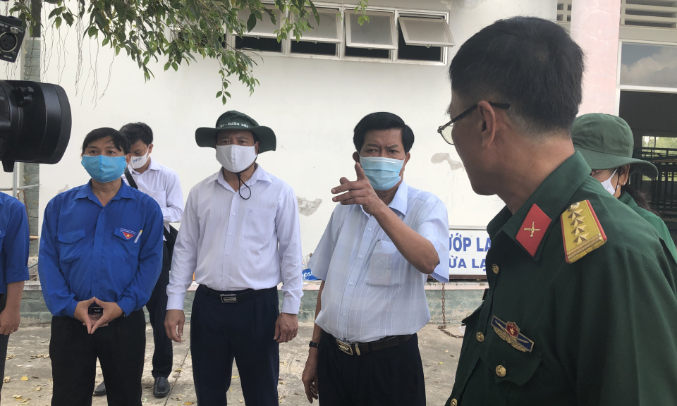 Chủ tịch UBND Tỉnh Long An kiểm tra công tác phòng chống dịch bệnh Covid &#8211; 19.