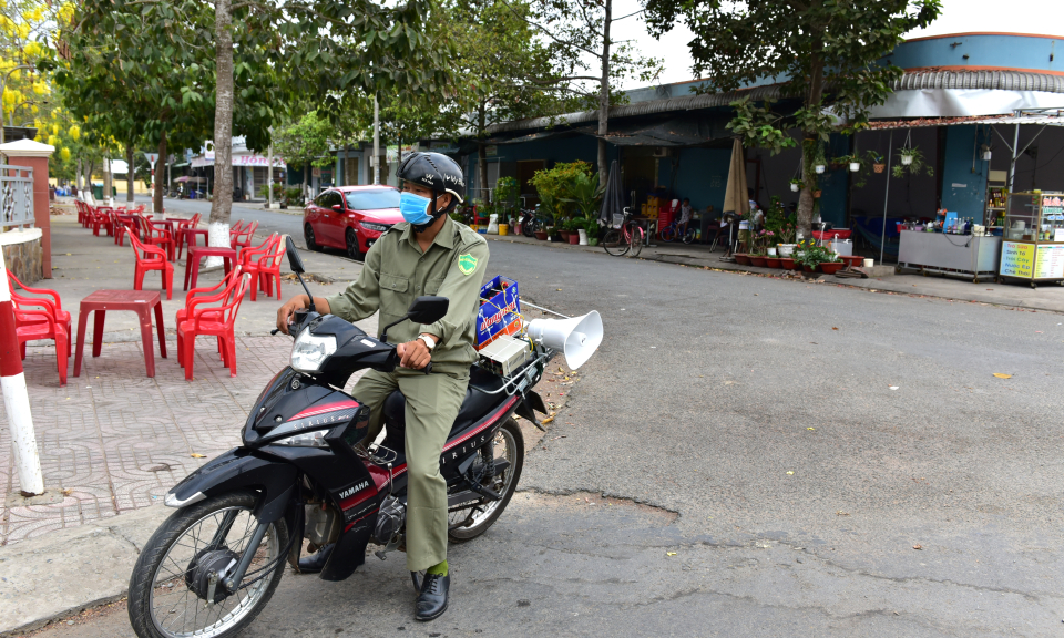 Tân Hưng: Người dân hạn chế ra đường để phòng, chống Covid-19