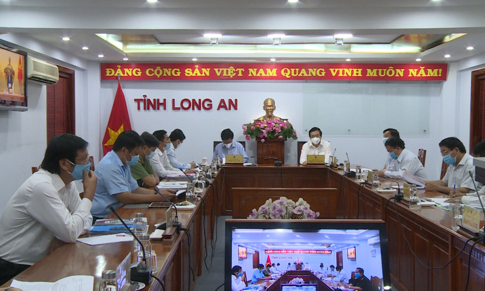Hội nghị trực tuyến Chính phủ với các Bộ, ngành, địa phương