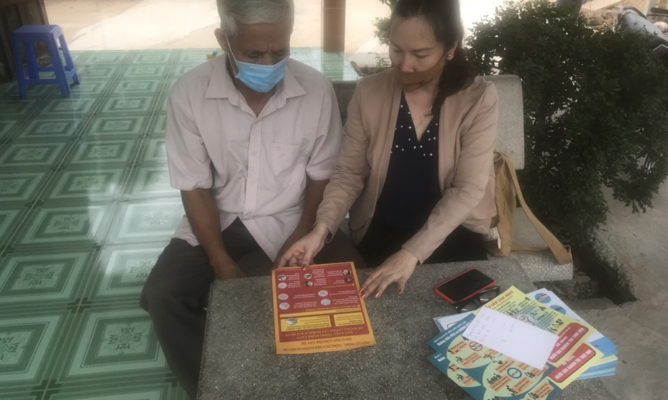 Hội Nông dân thành phố Tân An tuyên truyền phòng chống dịch bệnh Covid-19