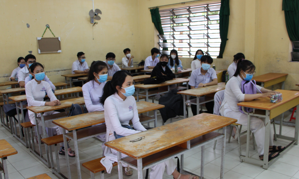 Trường THPT Tân An sẽ kết thúc năm học 2019-2020 trước 2 tuần so với quy định