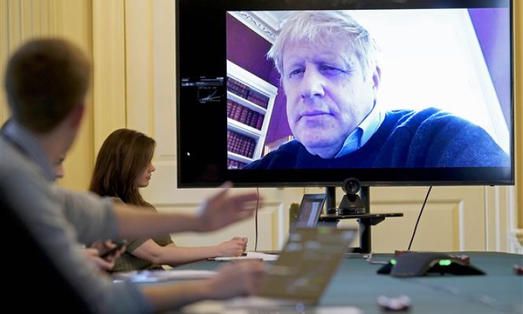 Thủ tướng Anh Boris Johnson vào khu chăm sóc đặc biệt, chỉ định người thay thế &#8216;khi cần&#8217;