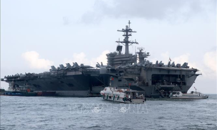 Mỹ: Ổ dịch COVID-19 trên tàu USS Theodore Roosevelt không liên quan tới chuyến thăm Việt Nam