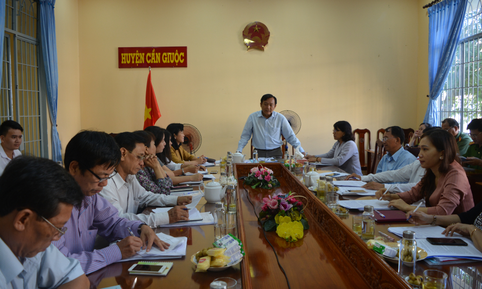 Kiểm tra phong trào TDĐKXDĐSVH tại huyện Cần Giuộc
