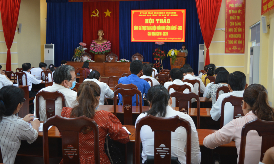 Cần Giuộc: Hội thảo đánh giá thực trạng, hiệu quả chính sách Dân số &#8211; kế hoạch hóa gia đình