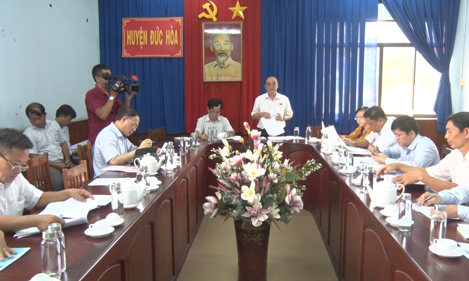 Đoàn ĐBQH đơn vị tỉnh Long An giám sát về môi trường tại Đức Hòa
