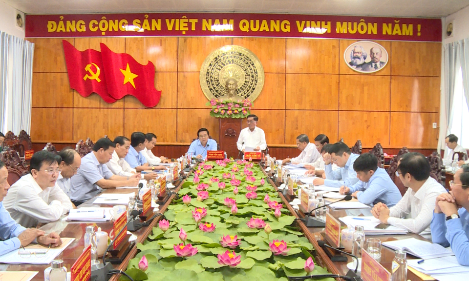 Uỷ ban Kiểm tra Trung ương làm việc với Ban thường vụ tỉnh ủy về kết quả triển khai Chỉ thị 35 của Bộ Chính trị