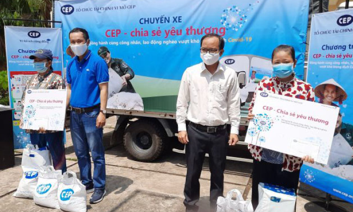 Bến Lức: Chăm lo cho công nhân, lao động có hoàn cảnh khó khăn vì Covid-19