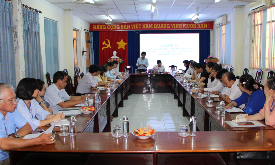 HĐND Tỉnh giám sát công tác các cơ sở y tế.