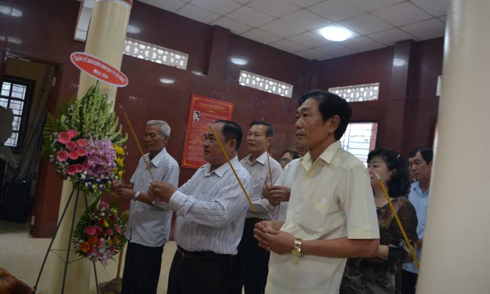 Cần Giuộc: Lễ dâng hương kỷ niệm 79 năm ngày hy sinh liệt sĩ Nguyễn Thị Bảy