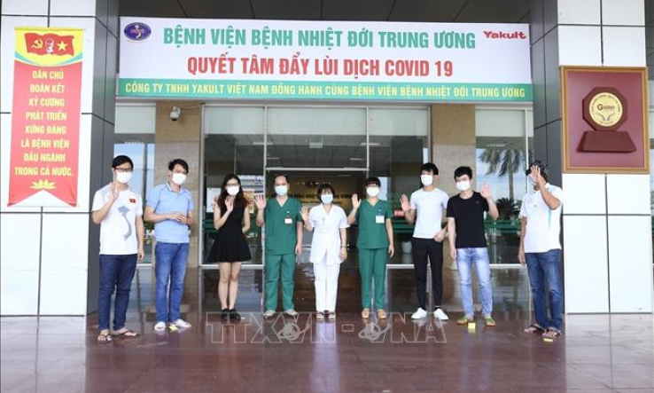 Ngày 8/6, cả nước có thêm 9 bệnh nhân mắc COVID-19 được công bố khỏi bệnh