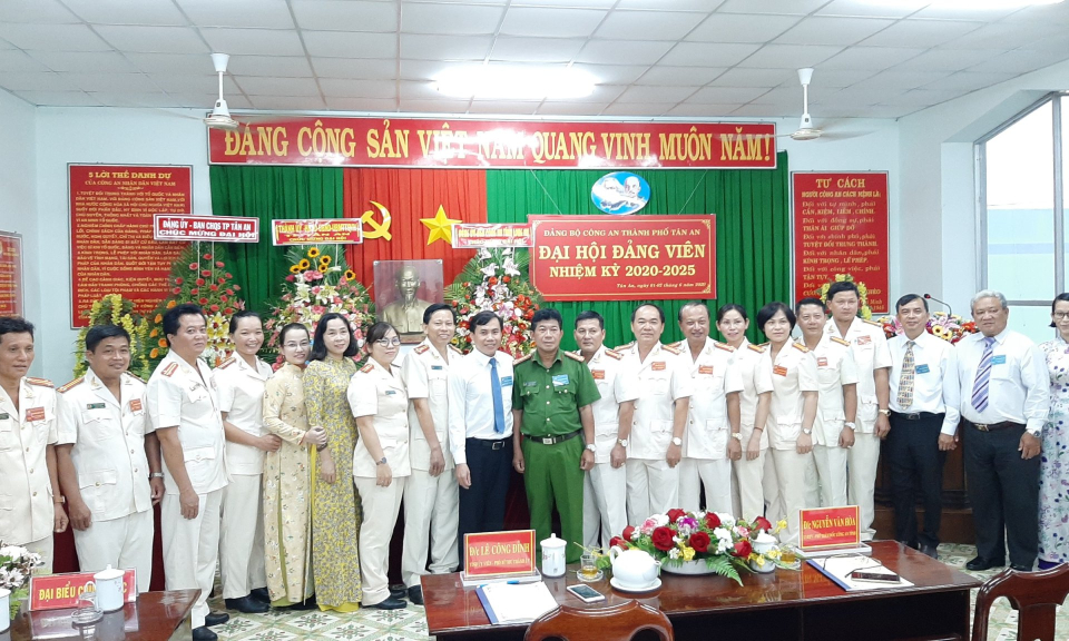 Công an TP Tân An tổ chức thành công đại hội Đảng bộ , nhiệm kỳ 2020-2025