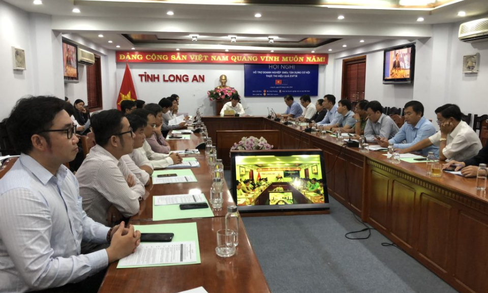 Hội nghị trực tuyến hỗ trợ doanh nghiệp nhỏ và vừa thực thi hiệp định EVFTA.