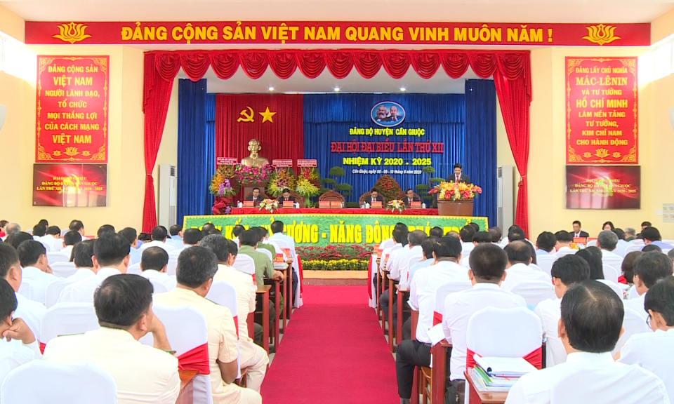 Khai mạc Đại hội Đại biểu lần thứ XII Đảng bộ huyện Cần Giuộc, nhiệm kỳ 2020-2025