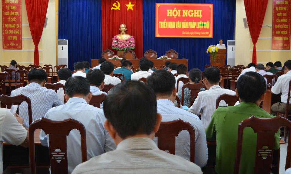 Cần Giuộc: Triển khai văn bản pháp luật mới