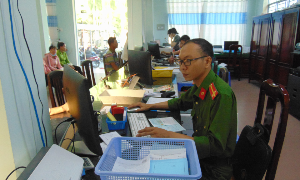 Châu Thành: Đẩy mạnh ứng dụng công nghệ thông tin vào giải quyết thủ tục hành chính