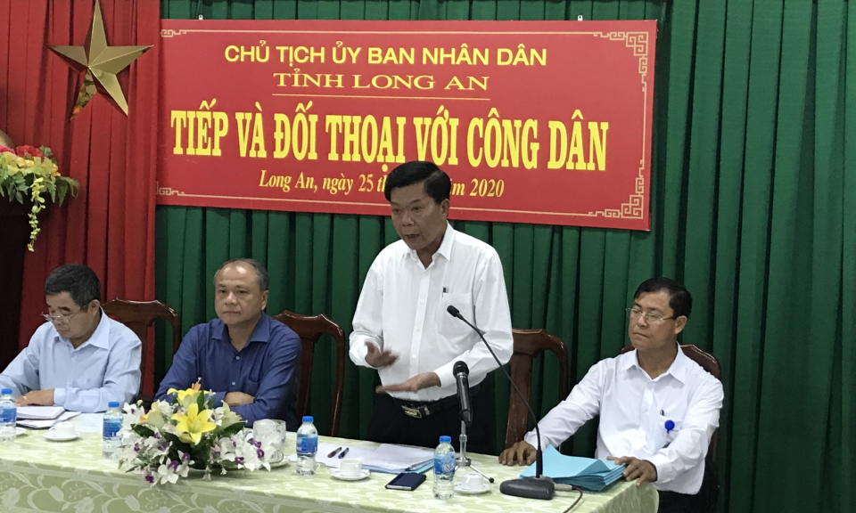 Chủ tịch UBND tỉnh Trần Văn Cần tiếp công dân