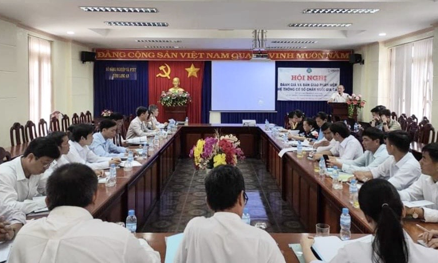 Long An sử dụng phần mềm cơ sở dữ liệu quản lý chăn nuôi gia cầm.