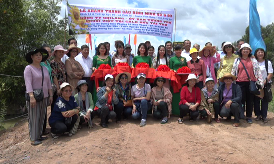 Vĩnh Hưng: Khánh thành cầu giao thông nông thôn xã Vĩnh Trị