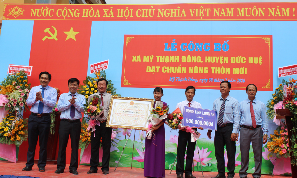 Đức Huệ: Xã Mỹ Thạnh Đông đạt chuẩn nông thôn mới