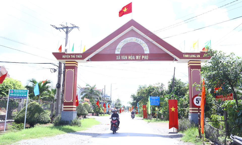 Thủ Thừa: Xã Mỹ Phú đón xã nông thôn mới