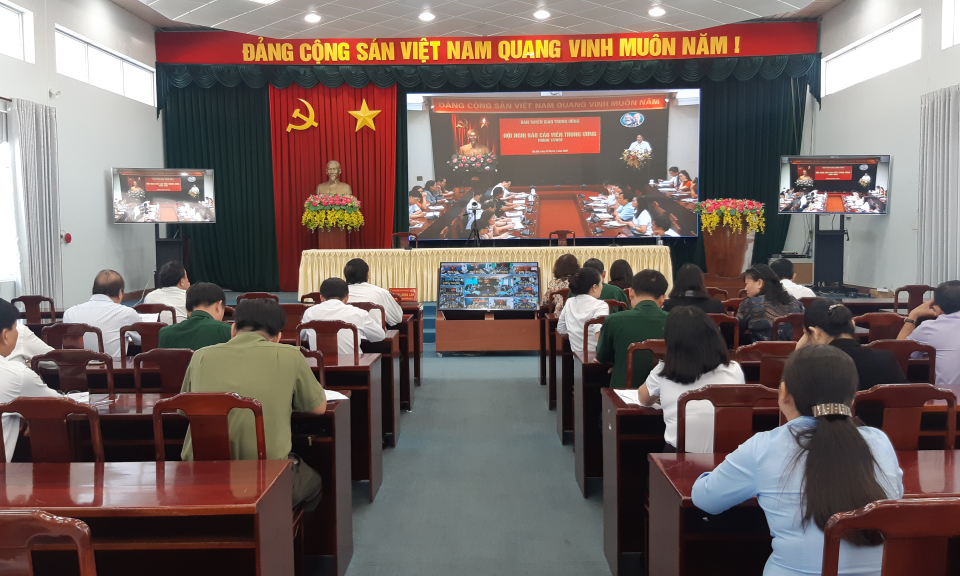 Hội nghị báo cáo viên Trung ương tháng 7 năm 2020