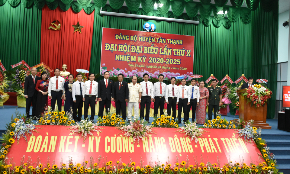 Đại hội đại biểu Đảng bộ huyện Tân Thạnh lần thứ X, nhiệm kỳ 2020-2025 thành công tốt đẹp