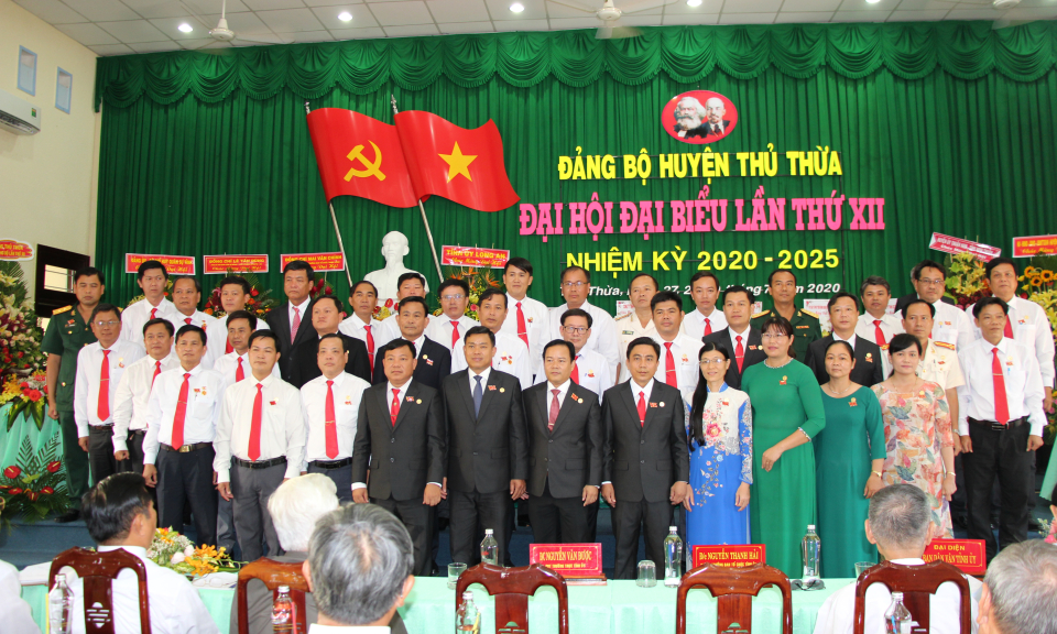 Đại hội đại biểu Đảng bộ huyện Thủ Thừa lần thứ XII, nhiệm kỳ 2020-2025 thành công