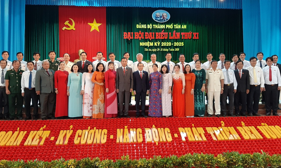 Ông Lê Công Đỉnh được bầu làm Bí thư Thành ủy Tân An khóa XI, nhiệm kỳ 2020 – 2025