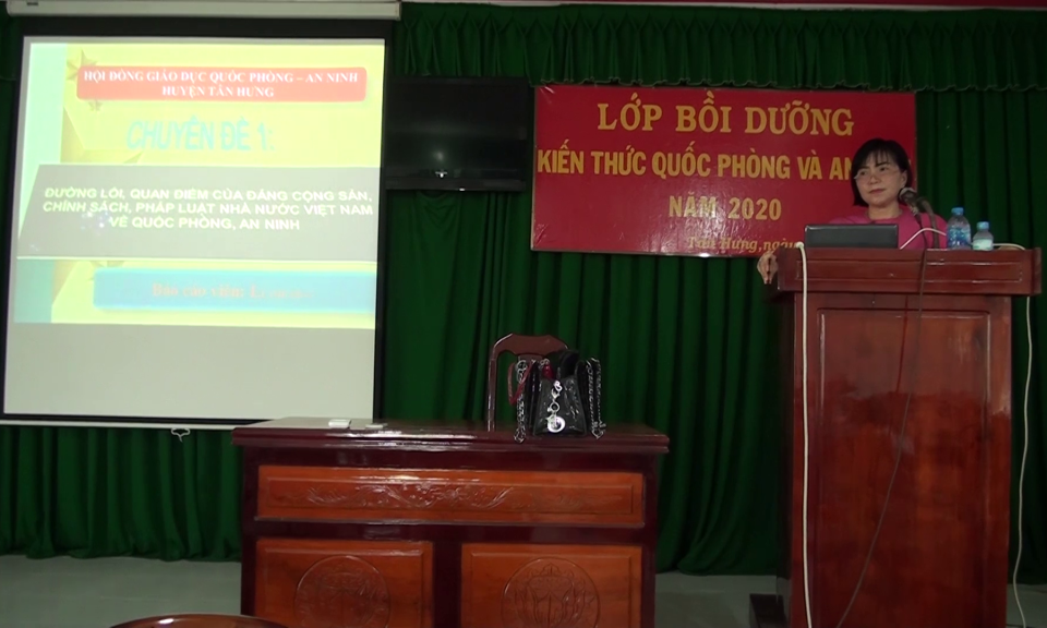 Tân Hưng: Lớp bồi dưỡng kiến thức quốc phòng-an ninh