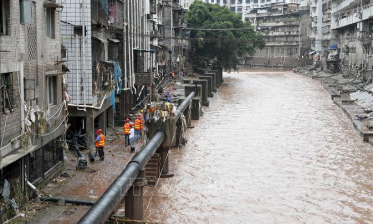 Trung Quốc tiếp tục cảnh báo mưa lớn, nguy cơ lũ lụt nghiêm trọng kéo dài