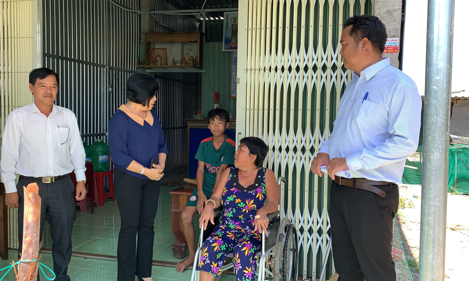Tân Hưng: Sở LĐ-TB & XH tỉnh kiểm tra, giám sát Chương trình mục tiêu quốc gia Giảm nghèo bền vững năm 2020