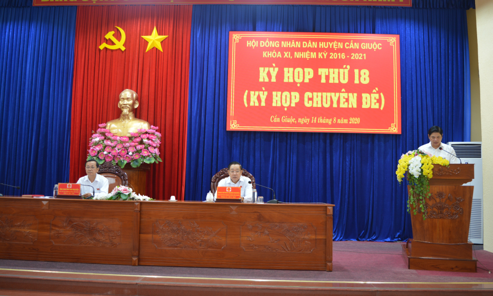 Kỳ họp lần thứ 18 HĐND huyện Cần Giuộc khóa XI, nhiệm kỳ 2016-2020
