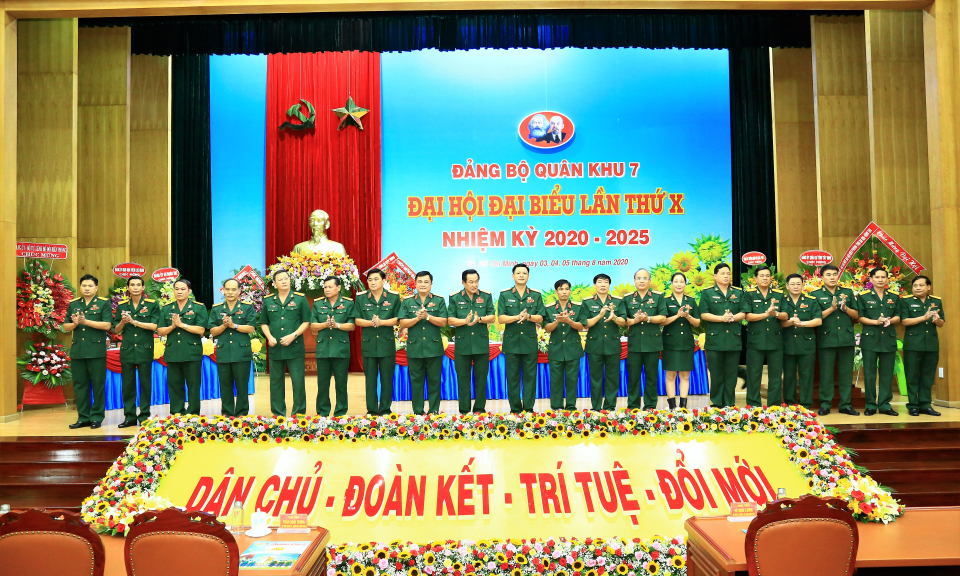 Đại hội đại biểu Đảng bộ Quân khu 7 lần thứ X, nhiệm kỳ 2020-2025 thành công tốt đẹp