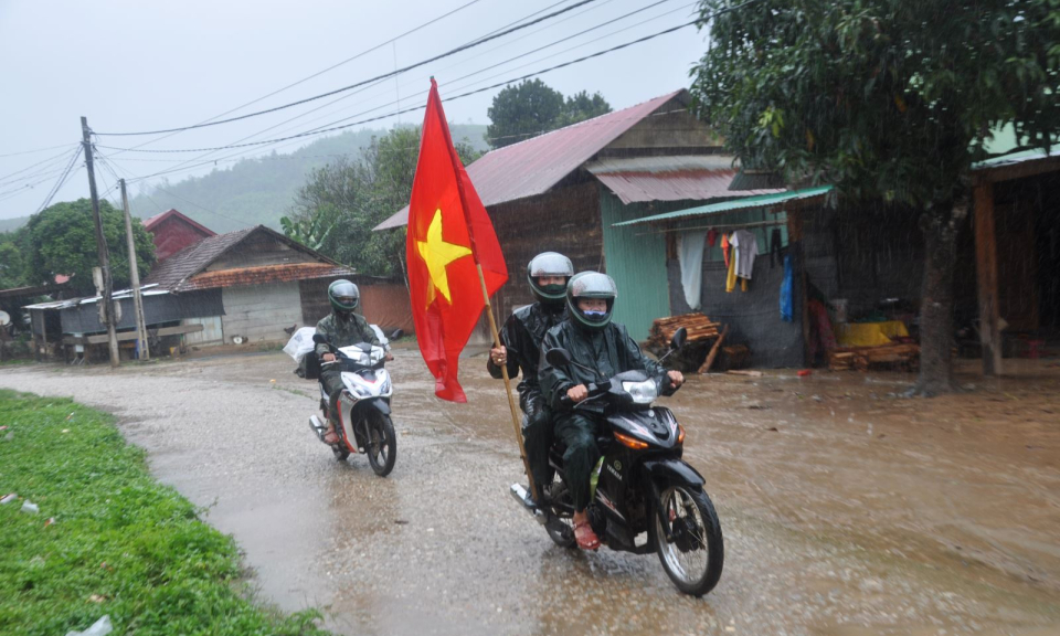 Tăng cường kiểm soát chặt các đường biên, lối mở dọc tuyến biên giới