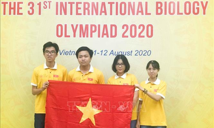 4/4 học sinh Việt Nam đoạt giải tại Olympic Sinh học quốc tế 2020