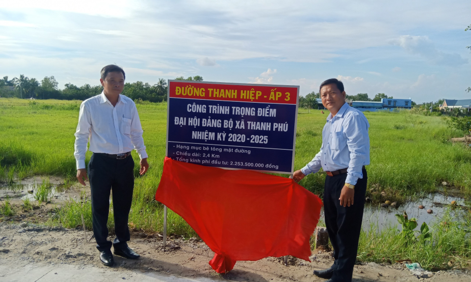 Bến Lức: Khánh thành công trình trọng điểm Đại hội Đảng bộ xã Thanh Phú, nhiệm kỳ 2020-2025