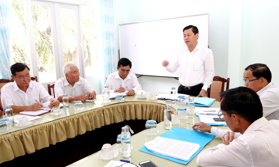 Cần Đước: Giải quyết vướng mắc các đơn vị vận tải hành khách trên địa bàn
