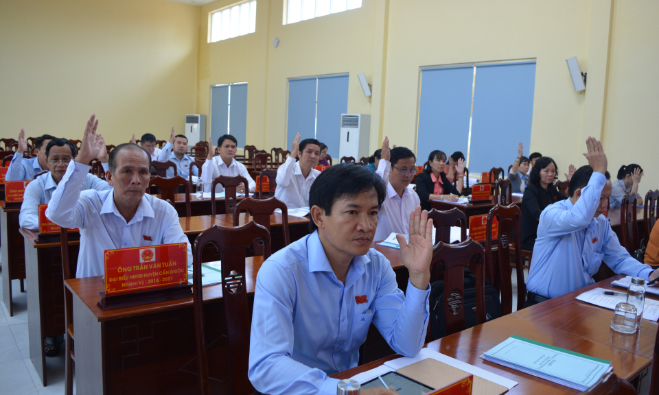 Kỳ họp lần thứ 19 HĐND huyện Cần Giuộc khóa XI, nhiệm kỳ 2016-2020