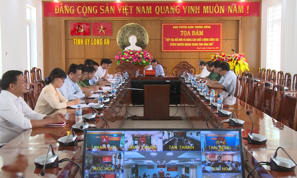 Tọa đàm trực tuyến “Tiếp tục đổi mới, nâng cao chất lượng, hiệu quả công tác tuyên truyền miệng, hoạt động báo cáo viên trong tình hình mới”.