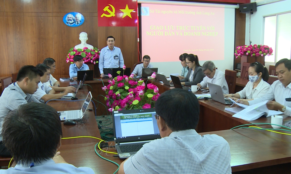 Sở Tài nguyên và Môi trường Long An giao lưu trực tuyến với người dân và doanh nghiệp