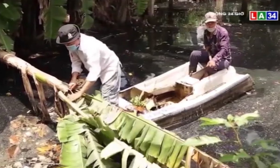 Công việc thầm lặng của cụ ông hết lòng vì môi trường